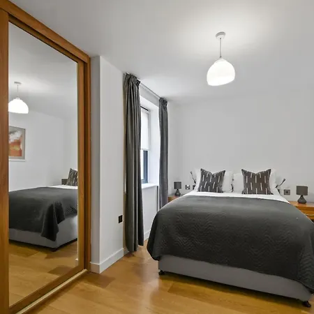 Cambric By Aeria Apartment