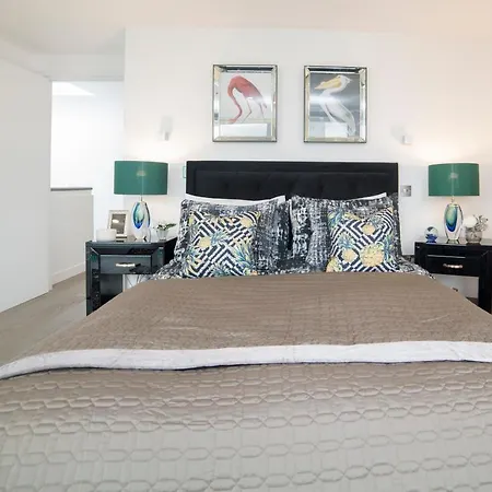 Apartment Premier Penthouse *