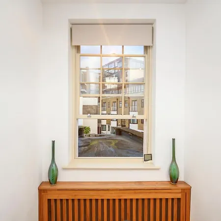 Apartment Luxury Massive Townhouse By Harrods London