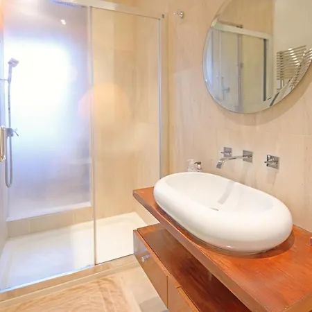 Apartment Luxury Massive Townhouse By Harrods London