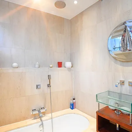 Luxury Massive Townhouse By Harrods