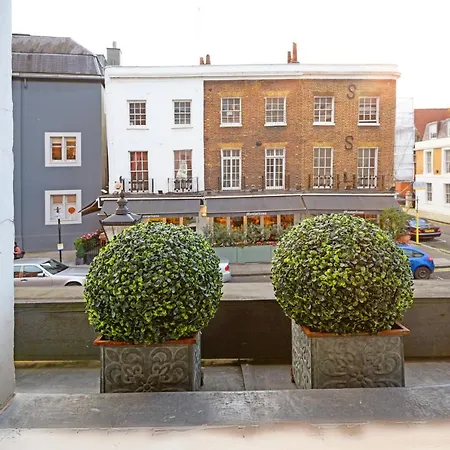 Luxury Massive Townhouse By Harrods Apartment London
