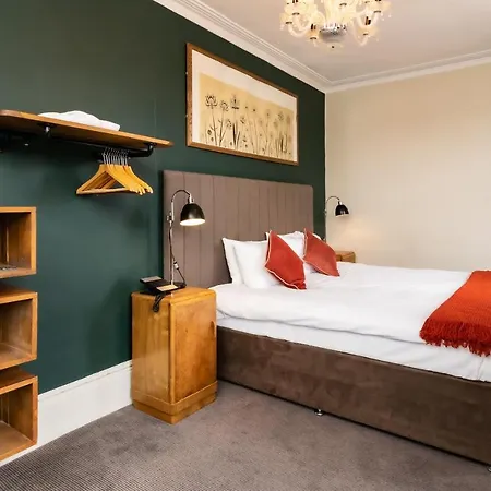 Gardens Hotel Kew