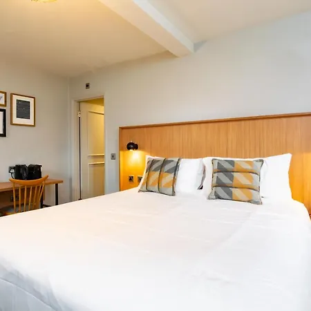 Hotel Victoria 2*