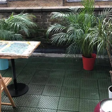 Fabulous Duplex Flat In Covent Garden - 2 Bedroom *