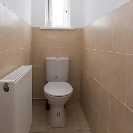 Homestay Tooting Bec By Dc London