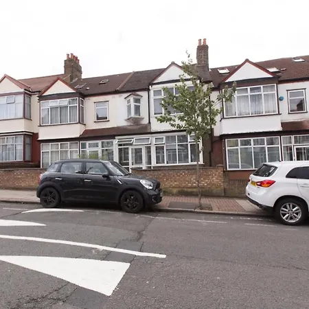 Homestay Tooting Bec By Dc *