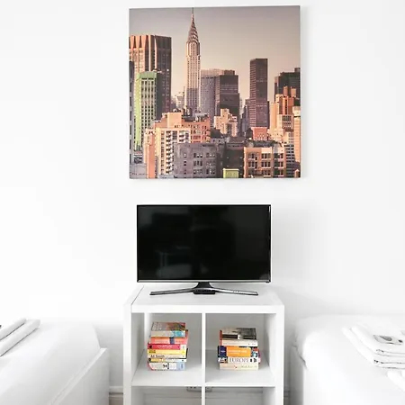 Apartment Soho Apartment, Theatres & Old Compton Street *