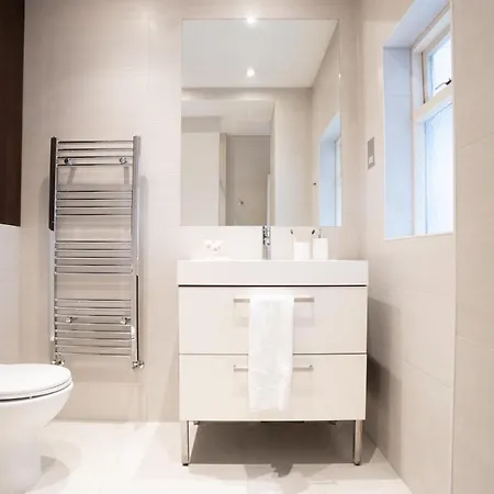 Apartment Perfect For Business & Corporate Stays - Three Bed With View Shoreditch London