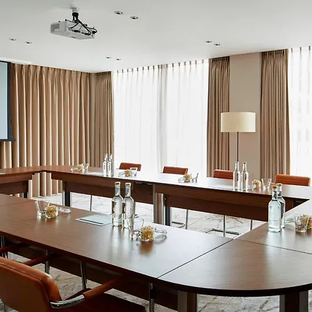 Marriott Regents Park Otel Londra
