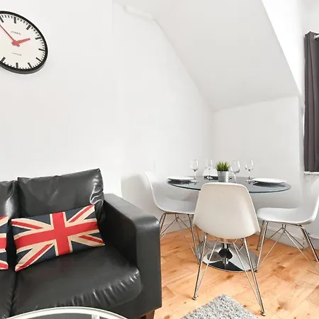 Soho Apartment, Theatres & Old Compton Street London