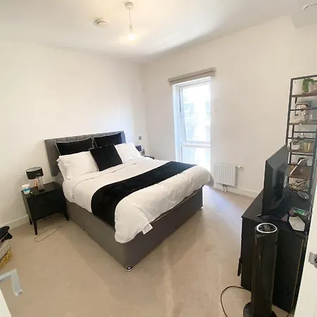 Air Airport 2 Bedroom Homestay