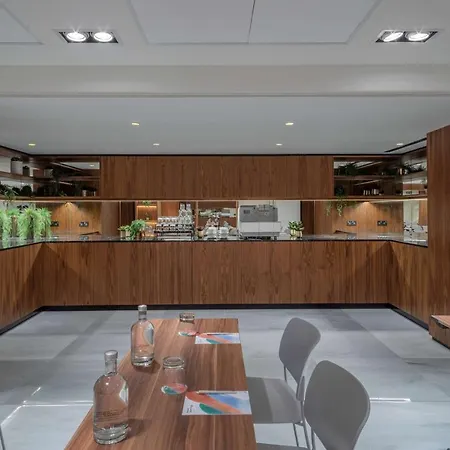 Melia White House Aparthotel London