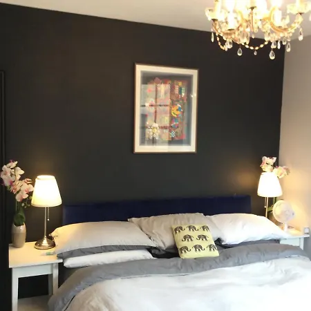 Appartamento Shad Thames Pied-A-Terre Exquisite Historic Warehouse Air Conditioning Private Parking Garden & Balcony Next To Shard With Views Londra