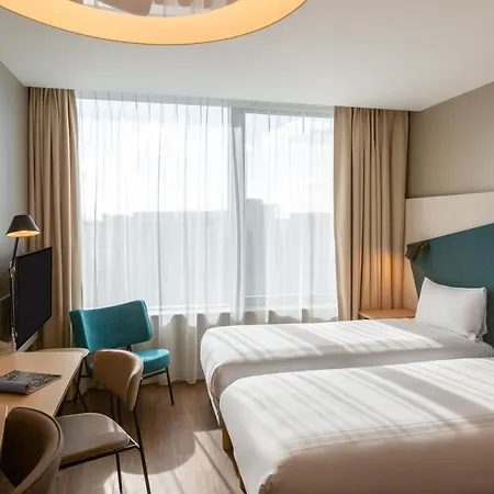 Apartmanhotel Adagio Stratford 4*