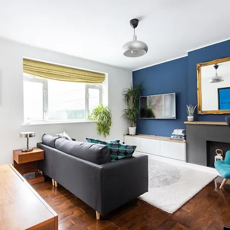 Apartment Perfect Gem By Southwark Stn W/balcony - London