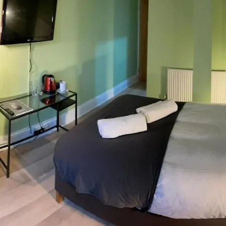 K W Hotel