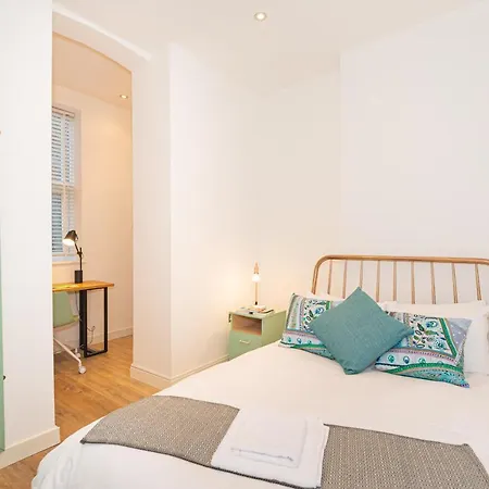 Apartament - Great Location
