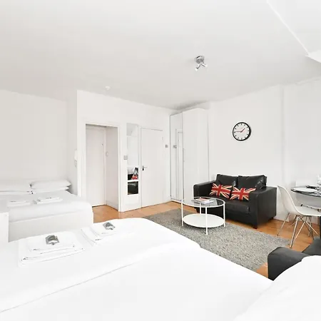 Apartment Soho Apartment, Theatres & Old Compton Street
