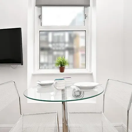 Covent Garden & Soho, Cosy & Cool, Spacious