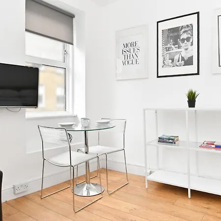 Covent Garden & Soho, Cosy & Cool, Spacious *