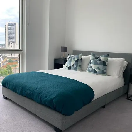 Apartment Blackwall *