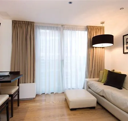 By Marriott Kensington 4*