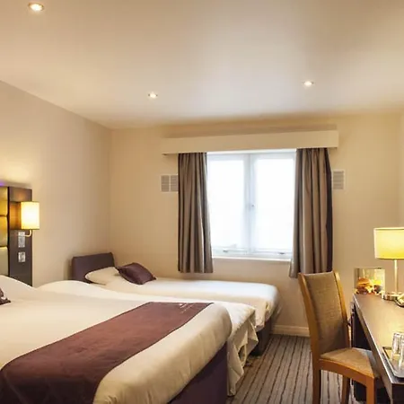 Premier Kew Bridge Hotel