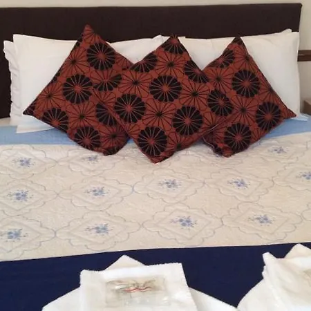 Bed & Breakfast Metro 3*