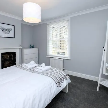 Holiday home Contemporary House Garden Near Park & Thames London
