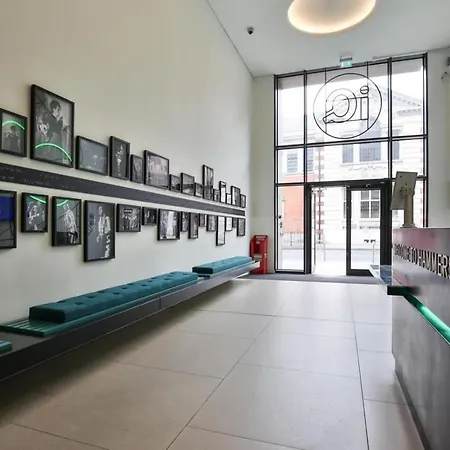 Trendy At Iq Hammersmith In * London