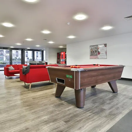 Sterling Court In Wembley