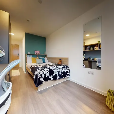 For Students Only Private Bedrooms With Shared Kitchen, And At Canvas Walthamstow In Londres