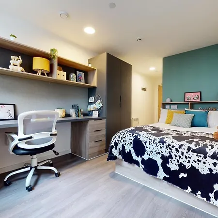 For Students Only Private Bedrooms With Shared Kitchen, And At Canvas Walthamstow In