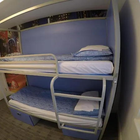 Smart Hyde Park Hostel London