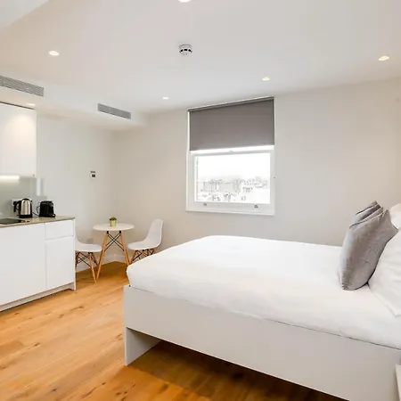 Cromwell Serviced By Stayprime Apartmán *