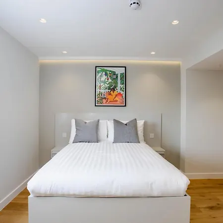 Apartmán Cromwell Serviced By Stayprime *