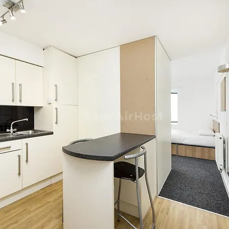 Spacious At Axo Camden In *