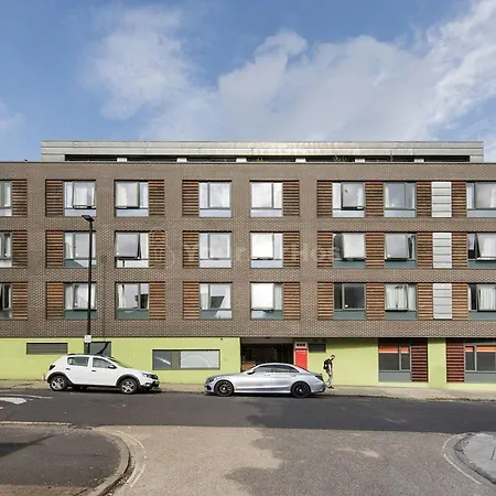 Apartment Spacious At Axo Camden In *