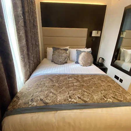 Rove Hotel London