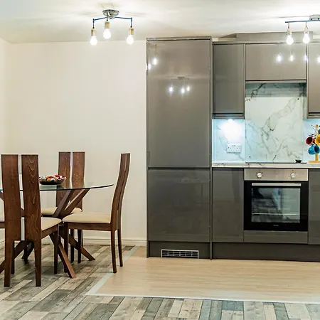 Jb Apartments, Fully Equiped Ground Floor *