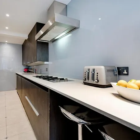 Hyde Park Apartment London