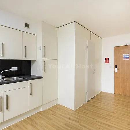 Apartment Spacious At Axo Camden In