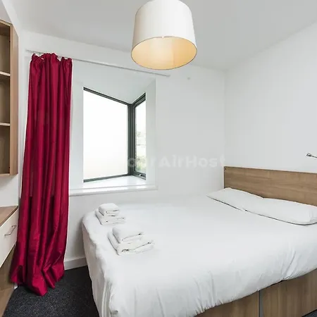 Apartment Spacious At Axo Camden In London