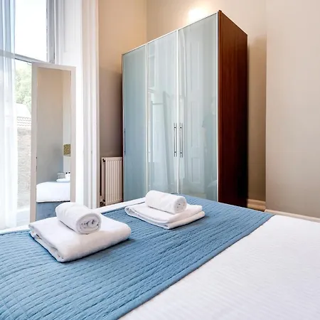 Apartment Hyde Park
