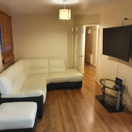 Olympus Apartment *