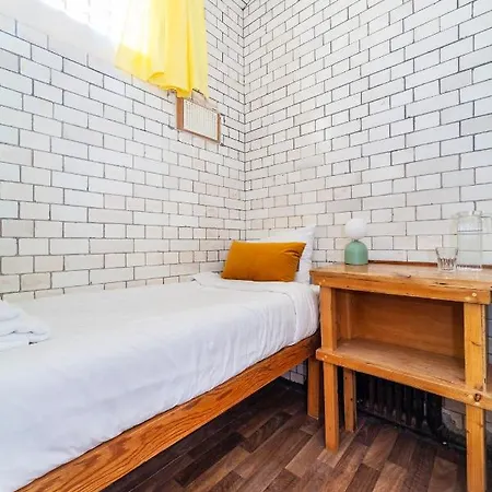 Affittacamere Lotus Guesthouse In Jamyang Buddhist Center