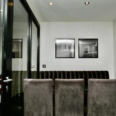 Hotel Great St Helen Hotel