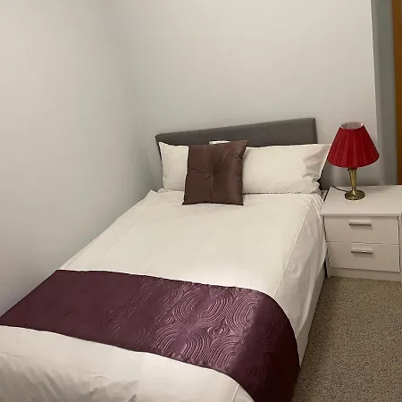 Greenwich Centre Nky Apartment *