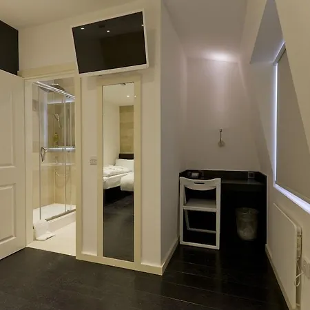 Nox Hyde Park Aparthotel 4*